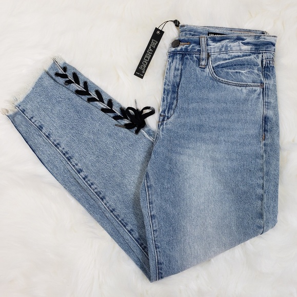 [BLANKNYC] High Rise Tapered Jeans Black Laces NWT - Picture 5 of 8